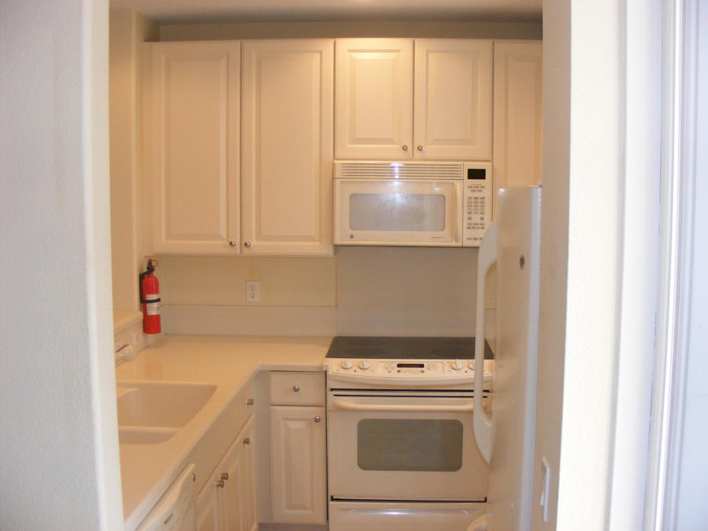3653 NE Pineapple Avenue, Jensen Beach, FL 34957