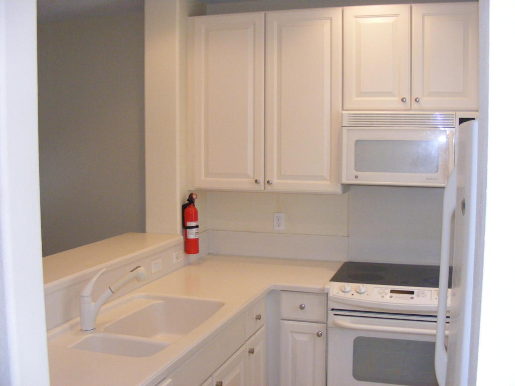 3653 NE Pineapple Avenue, Jensen Beach, FL 34957