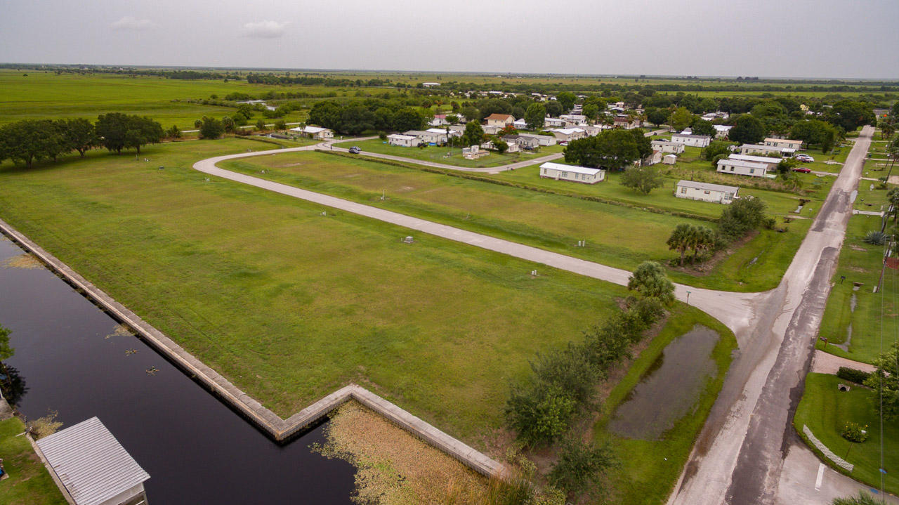 1041 Orange Loop, Okeechobee, FL 34974