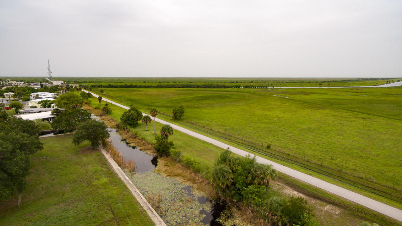 1041 Orange Loop, Okeechobee, FL 34974