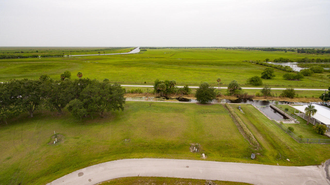 1073 Orange Loop, Okeechobee, FL 34974