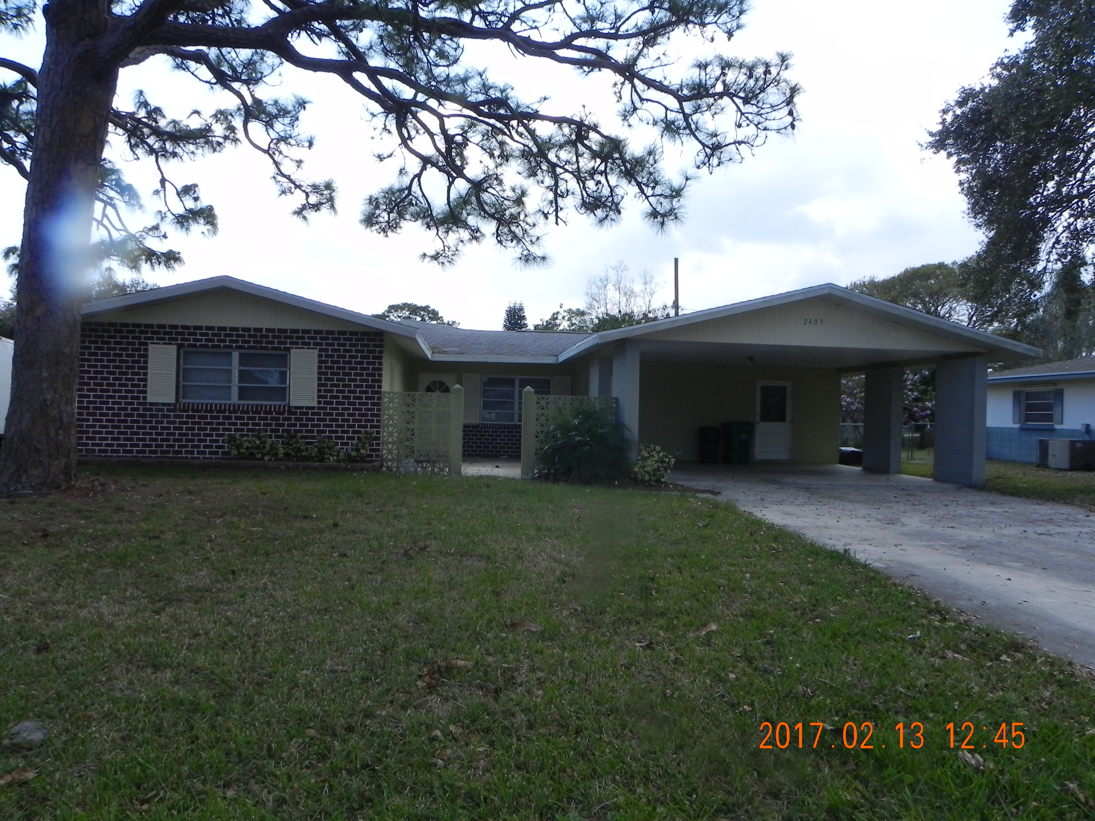 2405 Royal Palm Dr, Fort Pierce, FL 34982