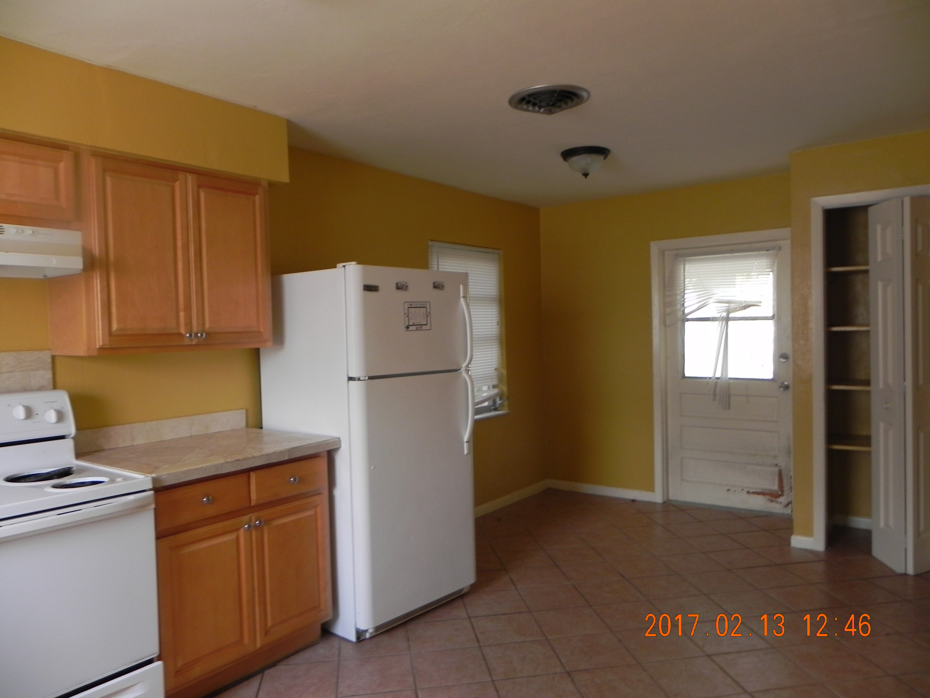2405 Royal Palm Dr, Fort Pierce, FL 34982
