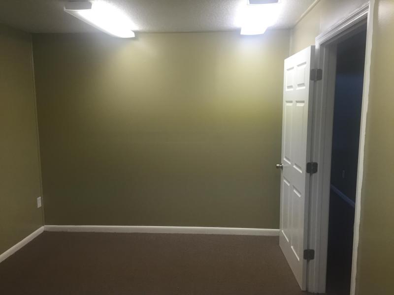 496 Maple Ave, Fort Pierce, FL 34982