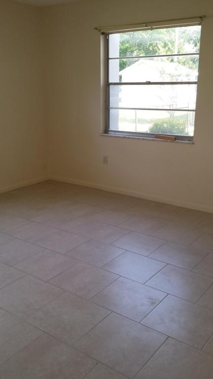 2302 Sunrise Blvd, Fort Pierce, FL 34982