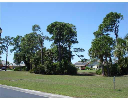 0 Gator Trace Circle, Fort Pierce, FL 34982
