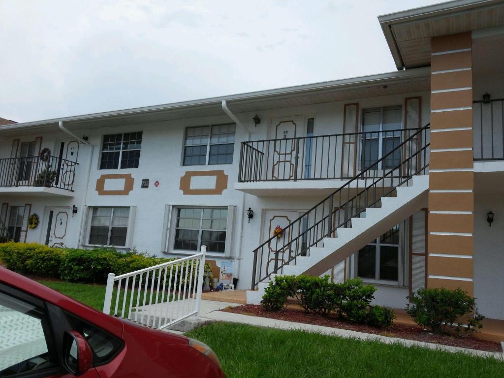 733 High Point Boulevard, Fort Pierce, FL 34982