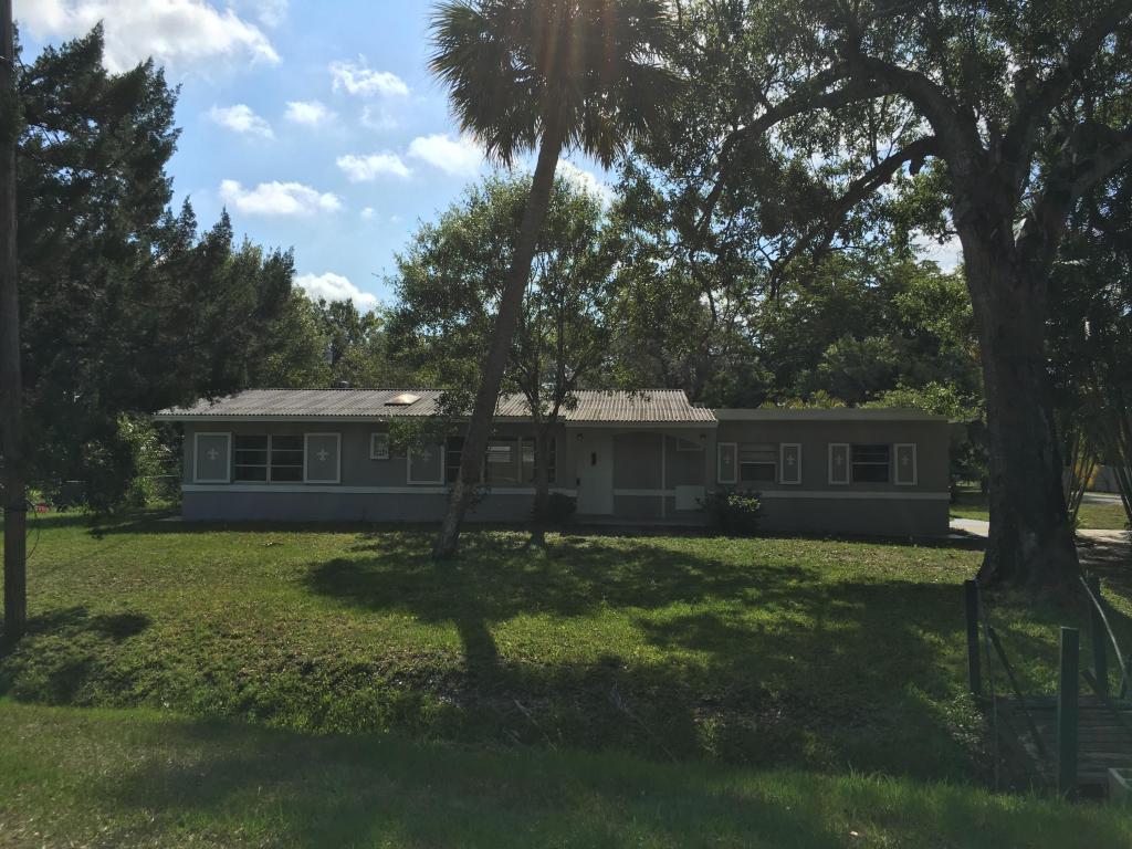 4220 Sunrise Boulevard, Fort Pierce, FL 34982