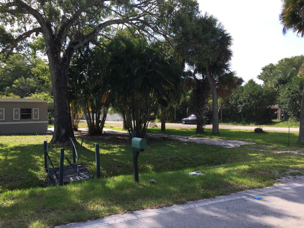 4220 Sunrise Boulevard, Fort Pierce, FL 34982