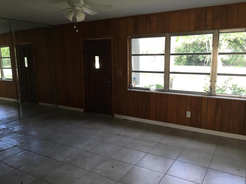 4220 Sunrise Boulevard, Fort Pierce, FL 34982