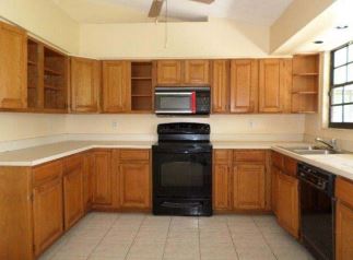 401 NW Hutchins StPort Saint Lucie, FL, 34983Saint Lucie County