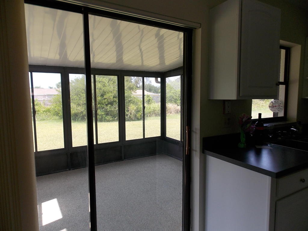345 NW Marion Avenue, Port Saint Lucie, FL 34983