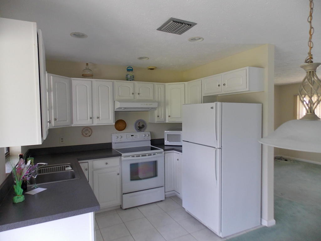 345 NW Marion Avenue, Port Saint Lucie, FL 34983