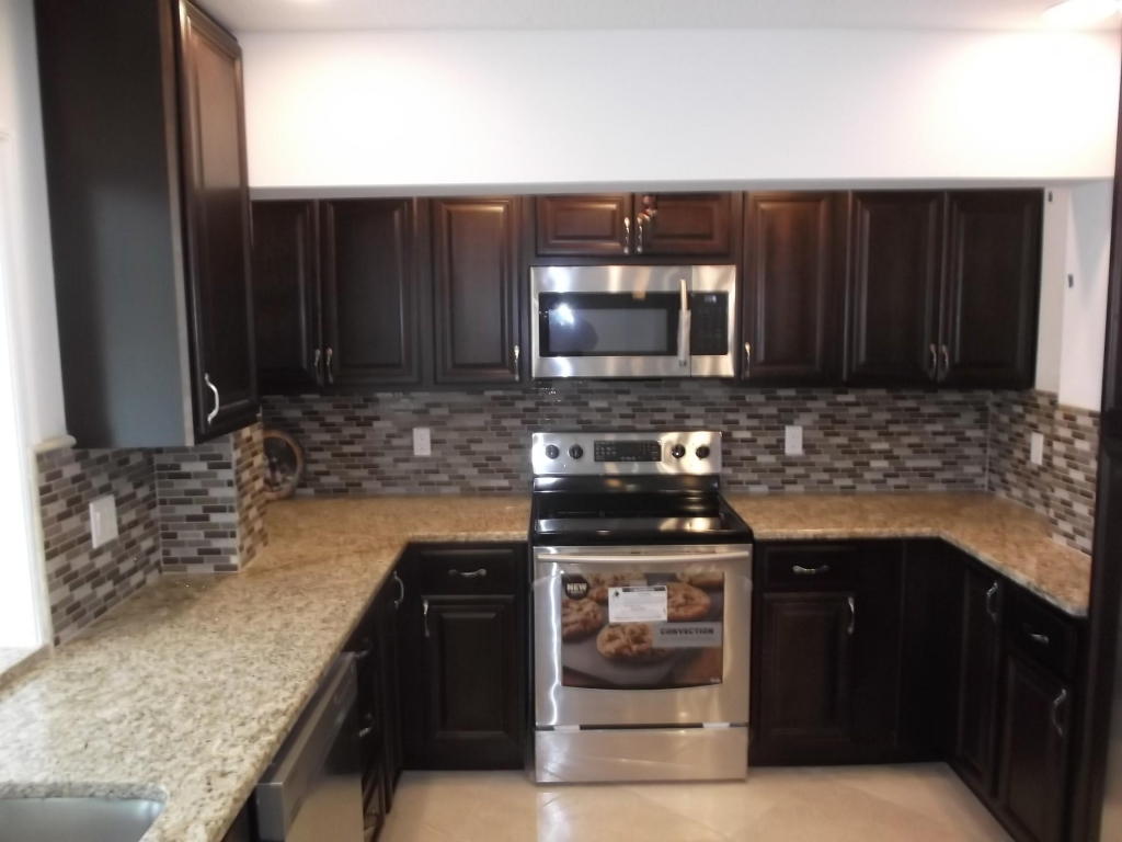 679 SE Harborview Drive, Port Saint Lucie, FL 34983