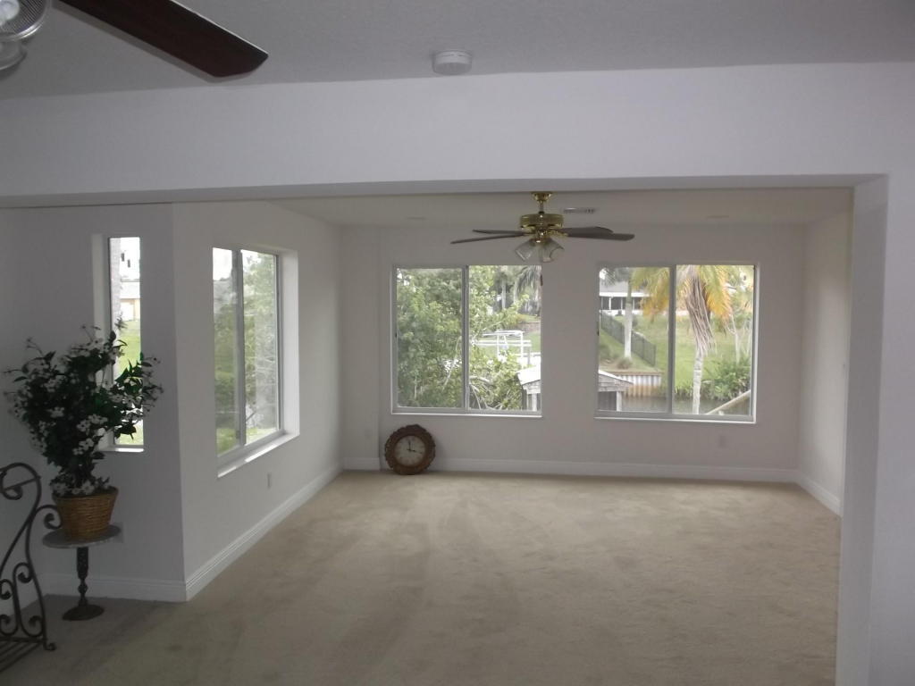 679 SE Harborview Drive, Port Saint Lucie, FL 34983