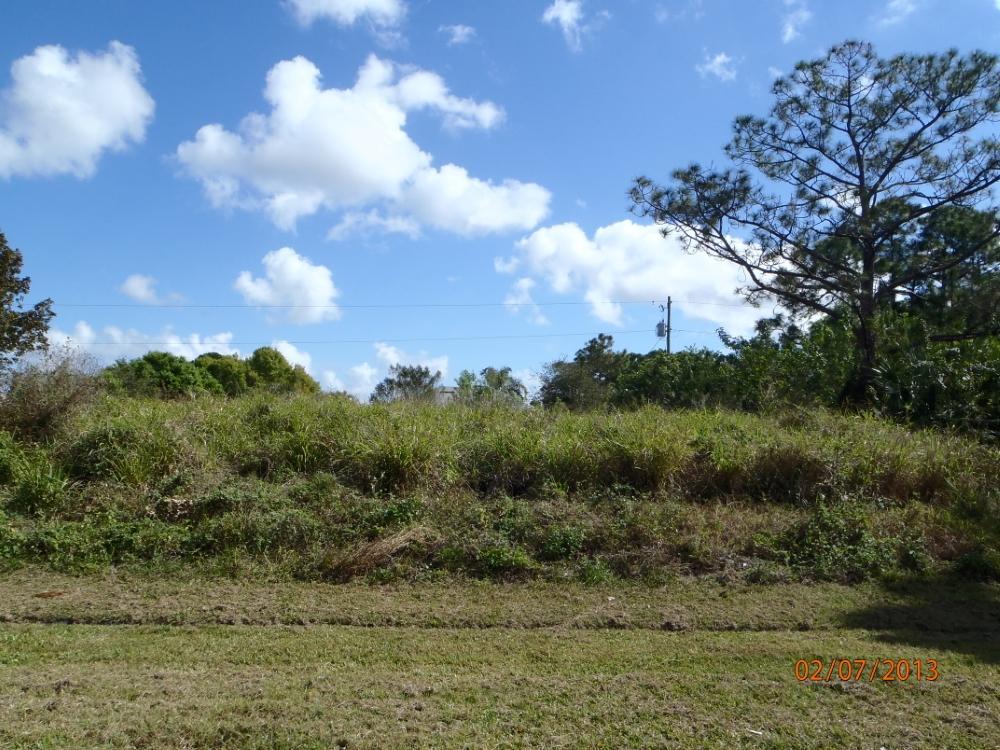 1131 SW Curtis Street, Port Saint Lucie, FL 34983