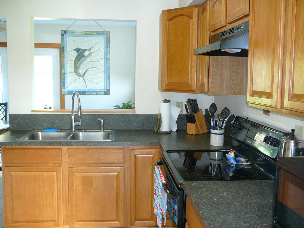 715 SE Forgal St, Port Saint Lucie, FL 34983