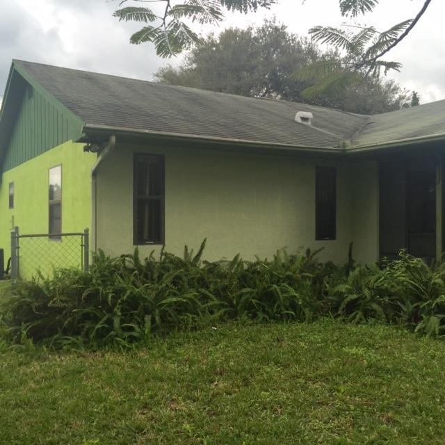 401 SE Thornhill Drive, Port Saint Lucie, FL 34983