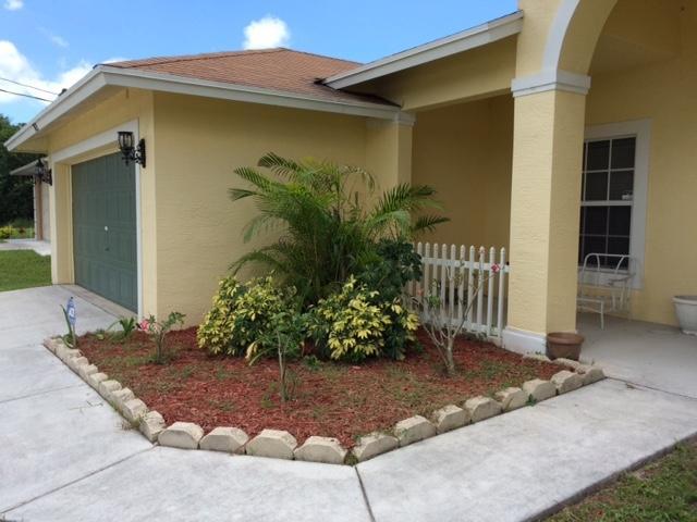 765 NW Macedo Blvd, Port St Lucie, FL 34983