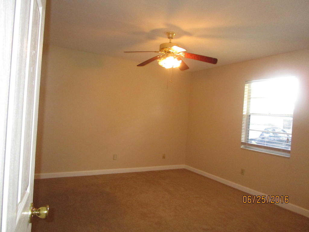 2491 SE Whitehorse Street, Port Saint Lucie, FL 34984