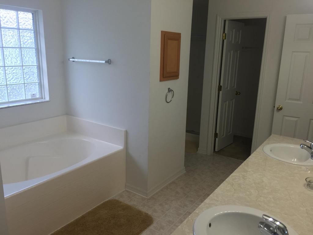 5758 NW Cleburn Drive, Port Saint Lucie, FL 34986