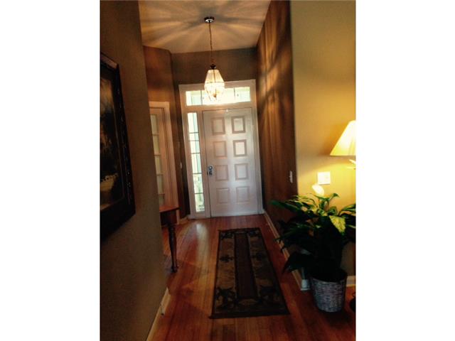 221 Bentley CIR, Port St Lucie, FL 34986