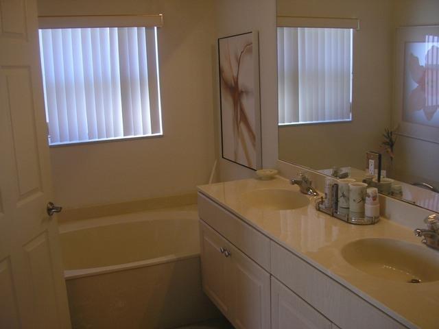 345 NW Breezy Point Loop, Port St Lucie, FL 34986