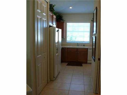 8102 Carnoustie Place, Port Saint Lucie, FL 34986