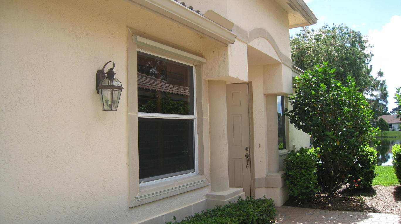 7302 Sea Pines Court, Port Saint Lucie, FL 34986