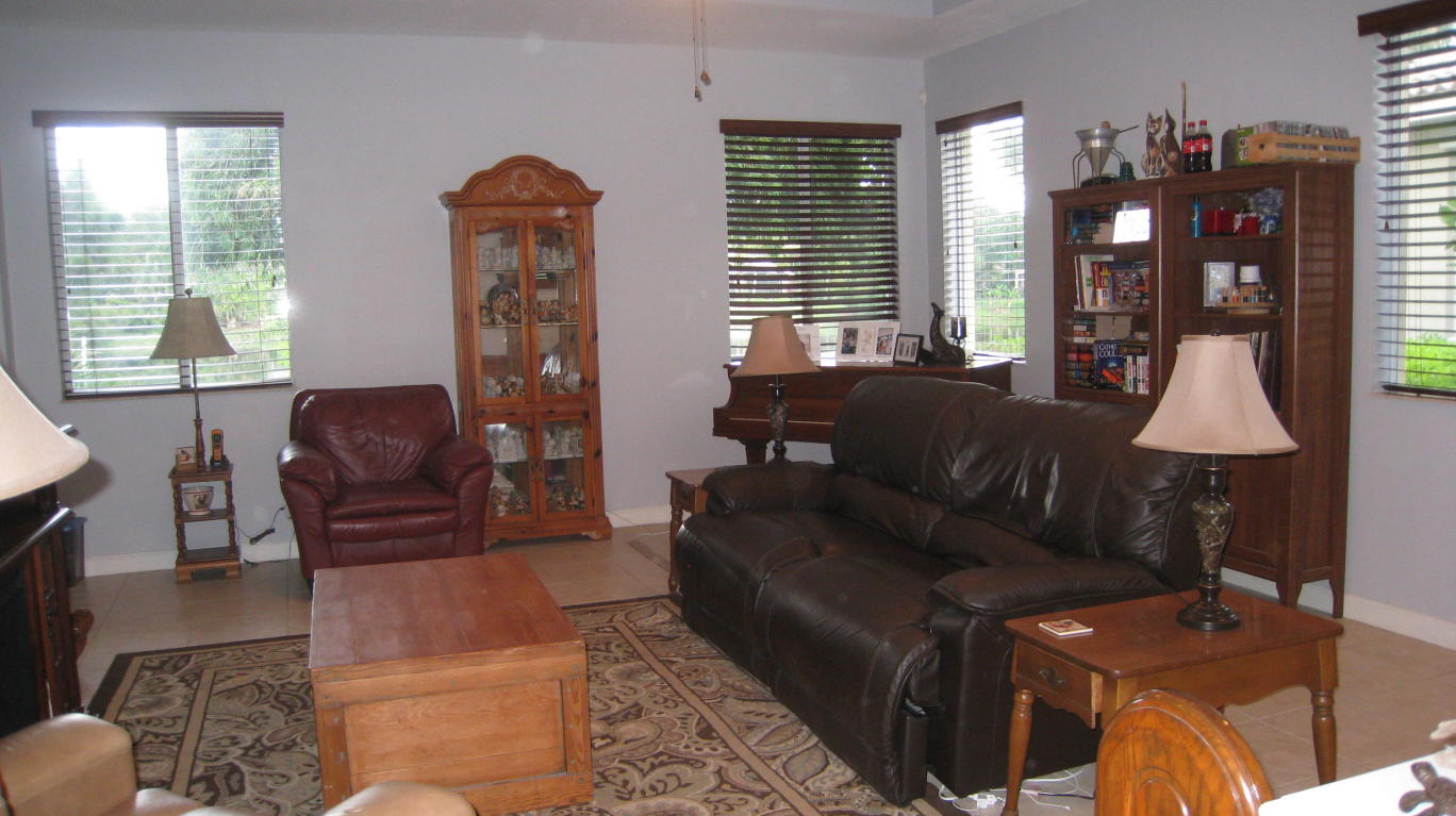 7302 Sea Pines Court, Port Saint Lucie, FL 34986
