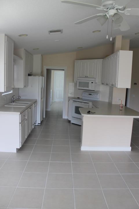 10805 SW Elsinore Drive, Port Saint Lucie, FL 34987