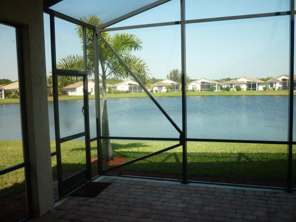 9621 SW Camellia Court, Port Saint Lucie, FL 34987