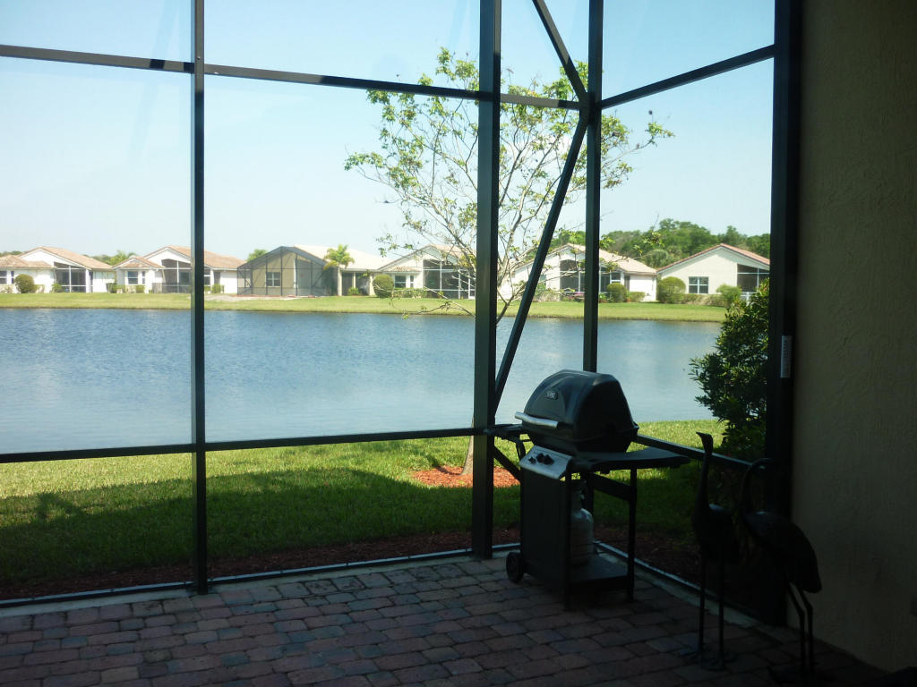 9621 SW Camellia Court, Port Saint Lucie, FL 34987