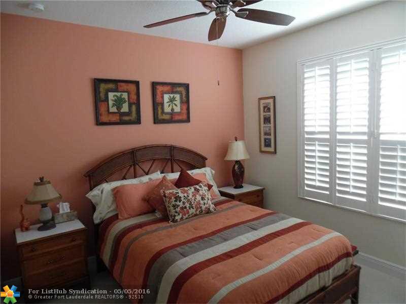 11710 SW APPLE BLOSSOM Trl, Port St. Lucie, FL 34987