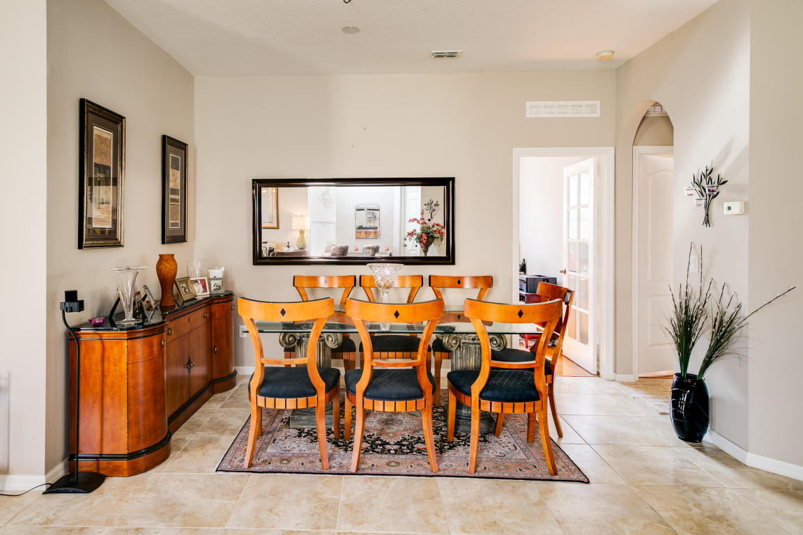 9909 SW Eastbrook Circle, Port Saint Lucie, FL 34987