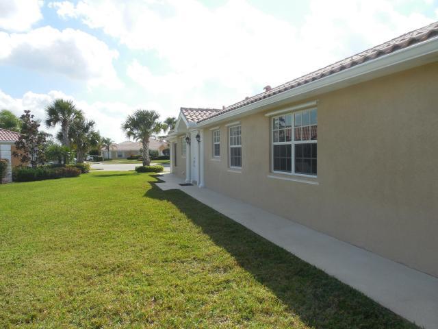 10623 SW Hartwick Drive, Port Saint Lucie, FL 34987