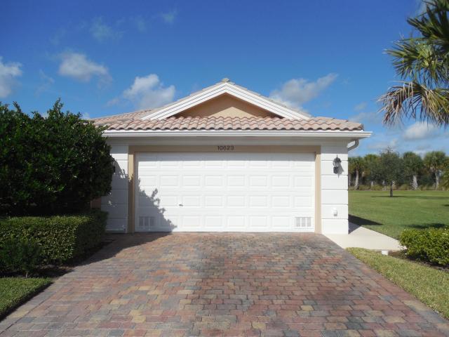 10623 SW Hartwick Drive, Port Saint Lucie, FL 34987