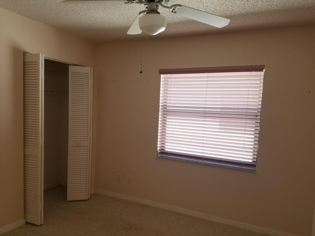 1210 SE Parkview Place, Stuart, FL 34994