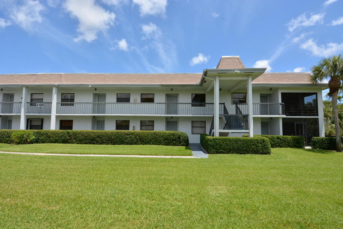 1290 SE Parkview, Stuart, FL 34994