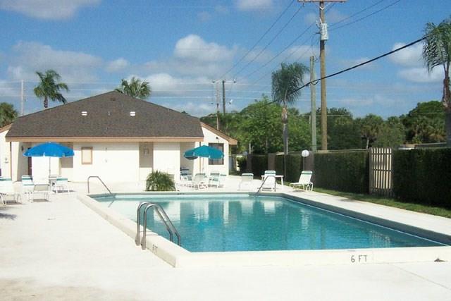 950 S Kanner Highway, Stuart, FL 34994