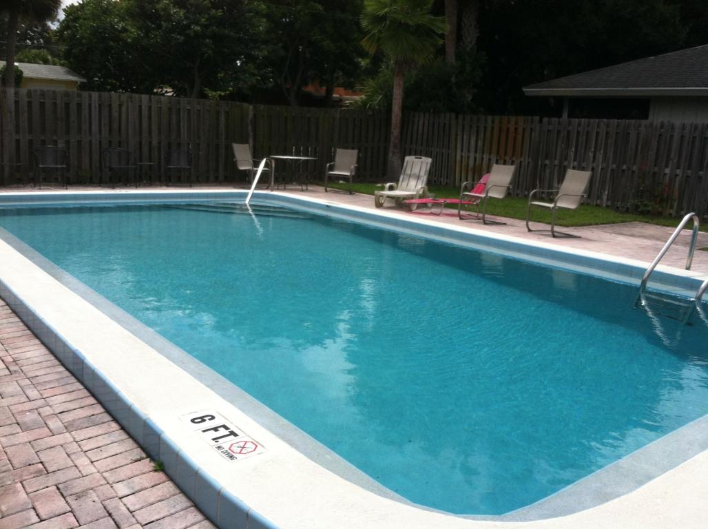 326 SW Indian Grove Drive, Stuart, FL 34994