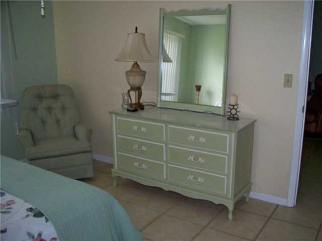 1925 Palm City RD, Stuart, FL 34994