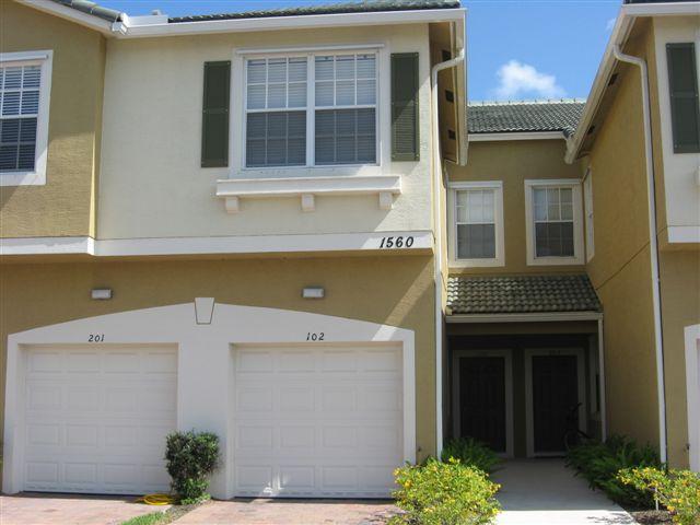 1560 SE Wilshire Place, Stuart, FL 34994