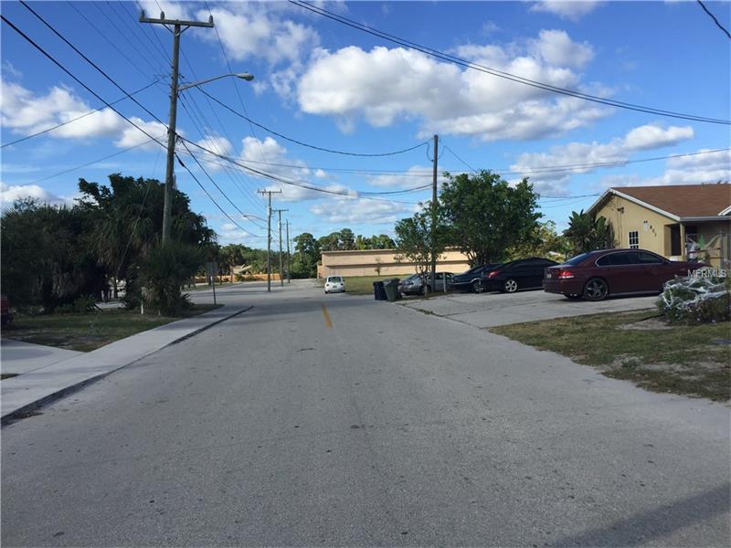 810 SE TARPON AVENUE, Stuart, FL 34994