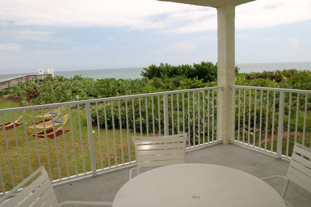 429 NE Tradewind Lane, Stuart, FL 34996