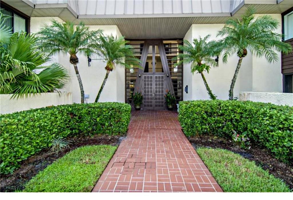 1800 SE SAINT LUCIE Blvd, Stuart, FL 34996
