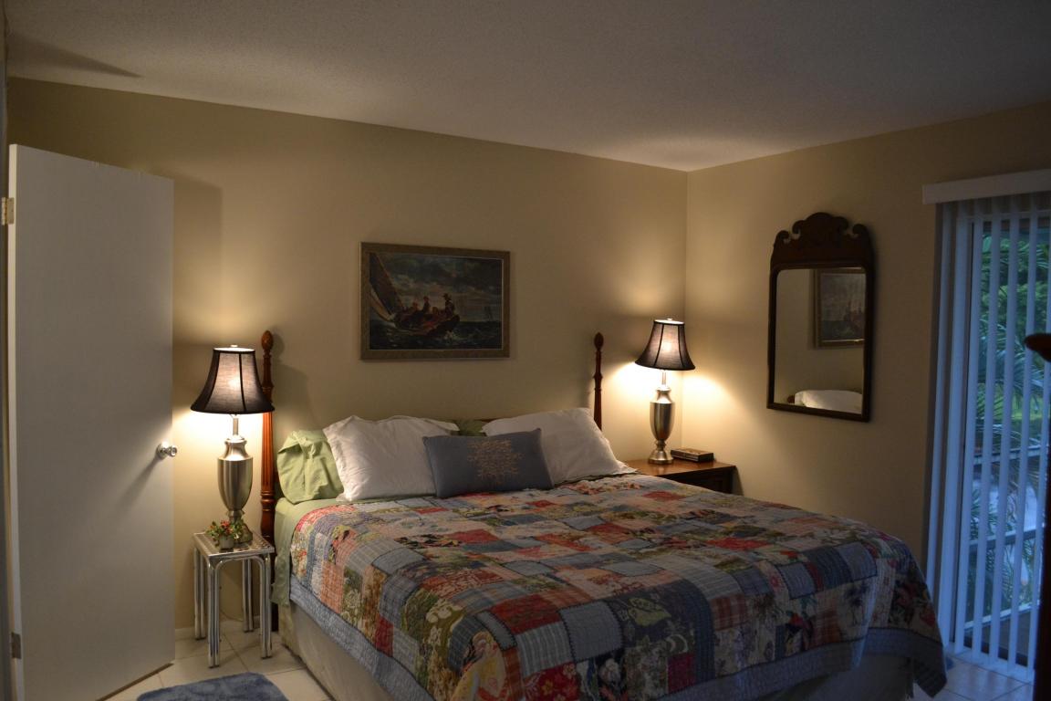 2929 SE Ocean Boulevard, Stuart, FL 34996