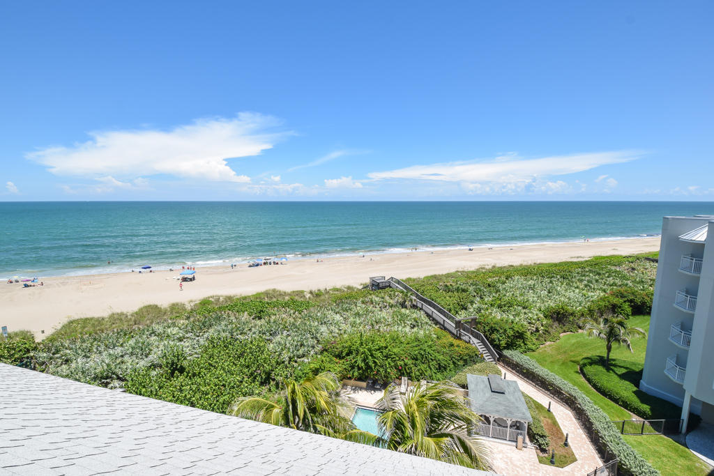 669 NE Plantation Road, Stuart, FL 34996