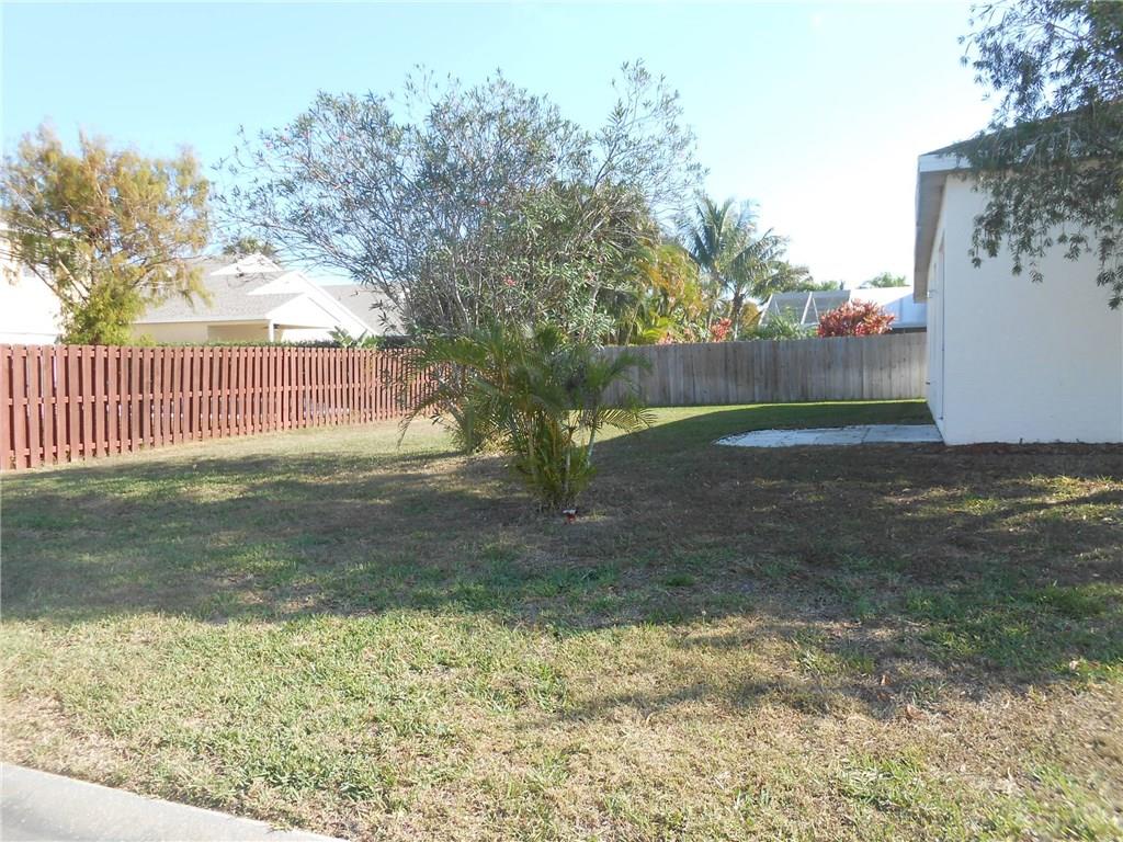 2509 SE Springtree Place, Stuart, FL 34997