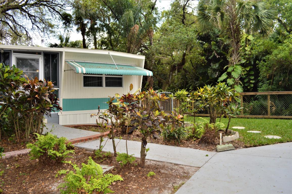 8088 SW Wildwood Drive, Stuart, FL 34997